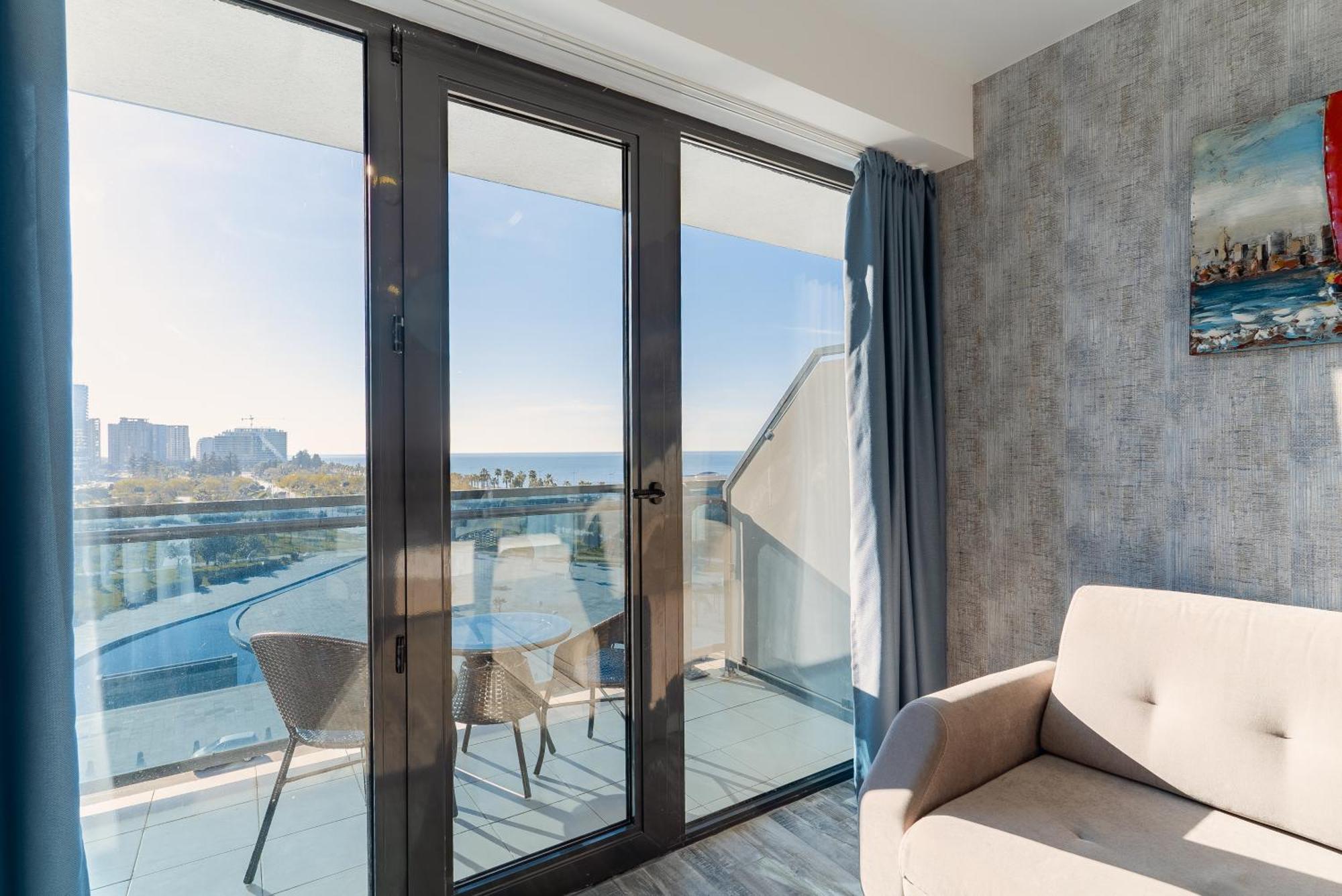 Your Beach Tower Batoumi Chambre photo