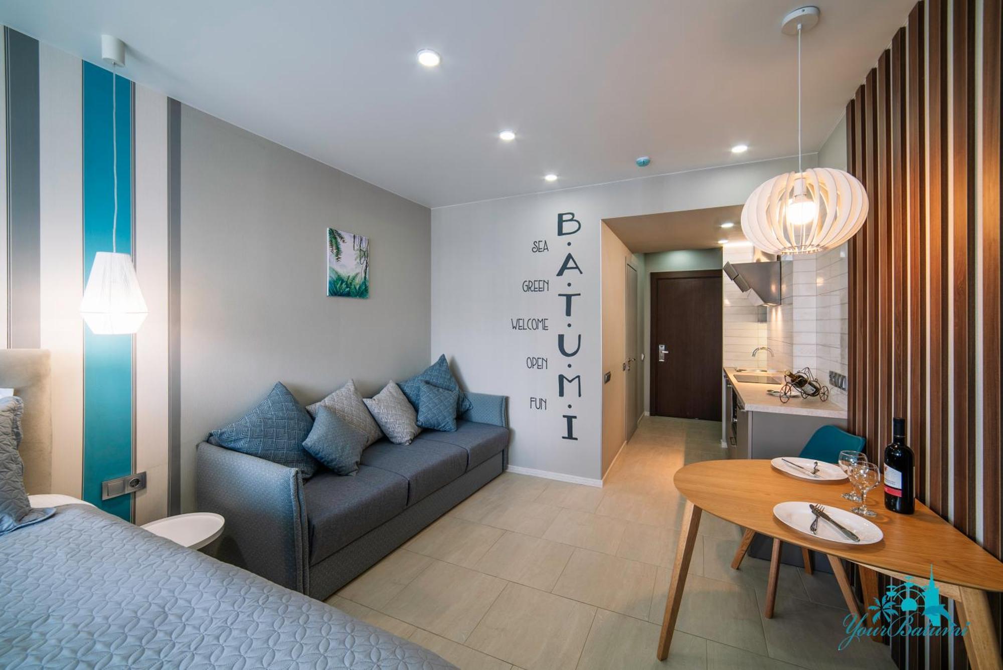 Your Beach Tower Batoumi Chambre photo